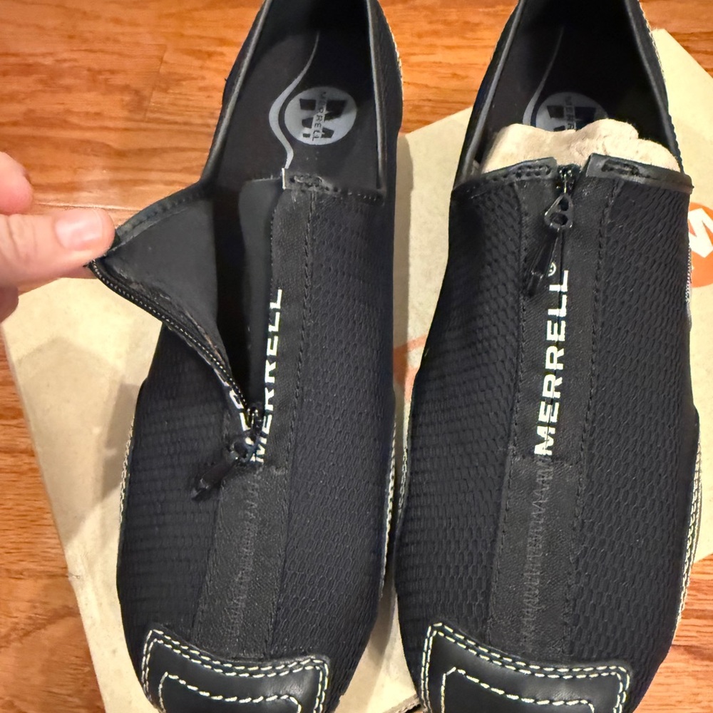 Merrell Women's Black Barrado Sneakers - Picture 4 of 11